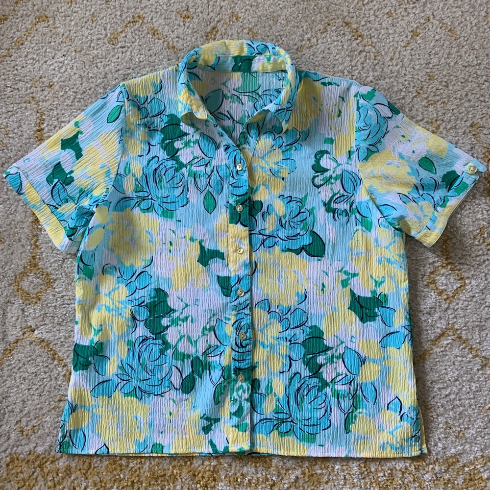 Waffled floral button down